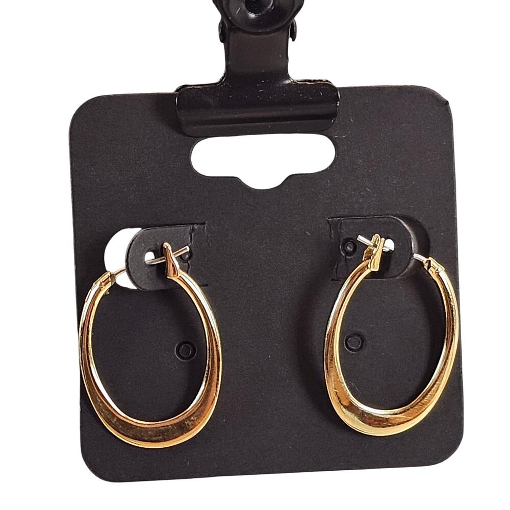 Gold Tone Oval Hoop Earrings Pierced Teardrop Shape Fashion Jewelry 1"